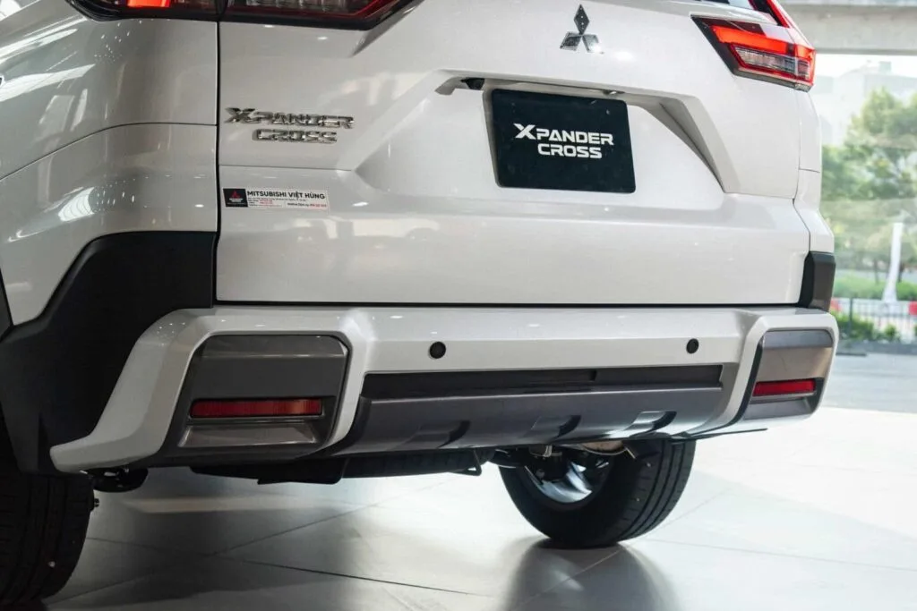 Xpander Premium Và Xpander Cross 19 Xpander Premium Và Xpander Cross